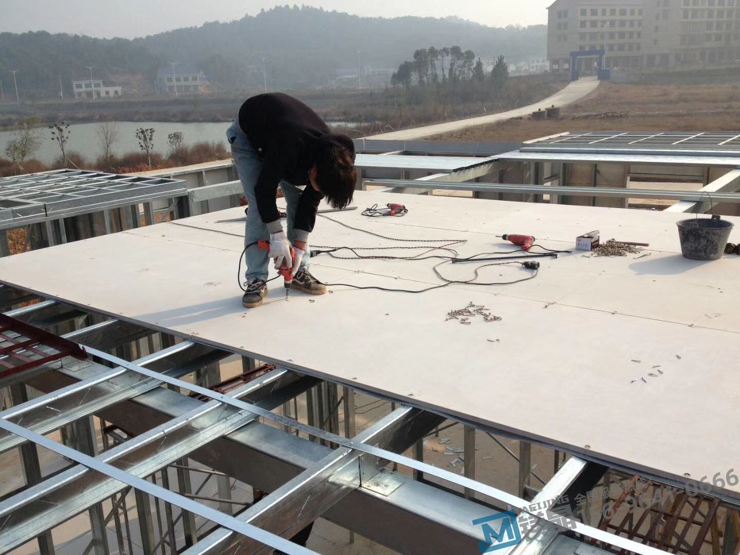 四川成都青白江项目 镁晶板应用方向：墙面、楼承板